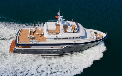 Cantiere delle Marche Darwin 102