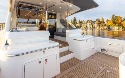 Riviera 50 Sports Motor Yacht