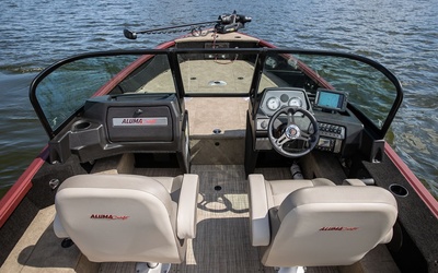 Alumacraft Competitor 165 Sport