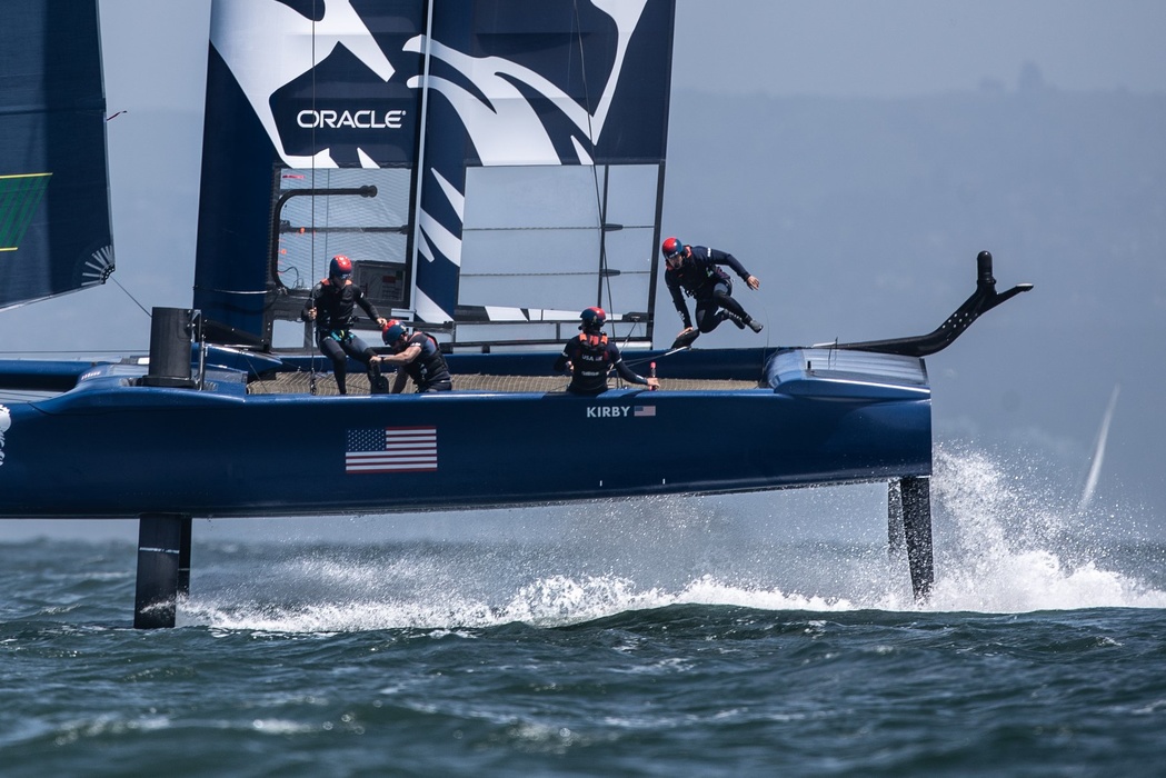 The team is now in fourth place in the overall standings and is determined. According to its skipper, Rome Kirby, in the run-up to the next stage, which will take place on the Hudson River in New York, it is time «to sit down for books»: carefully examine their actions and draw conclusions.    