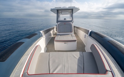 Ocean 1 Yachts Rogue 370