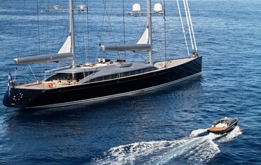 Alloy Yachts Vertigo