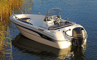 Yamarin 46 Side Console