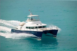 Lagoon Power 43