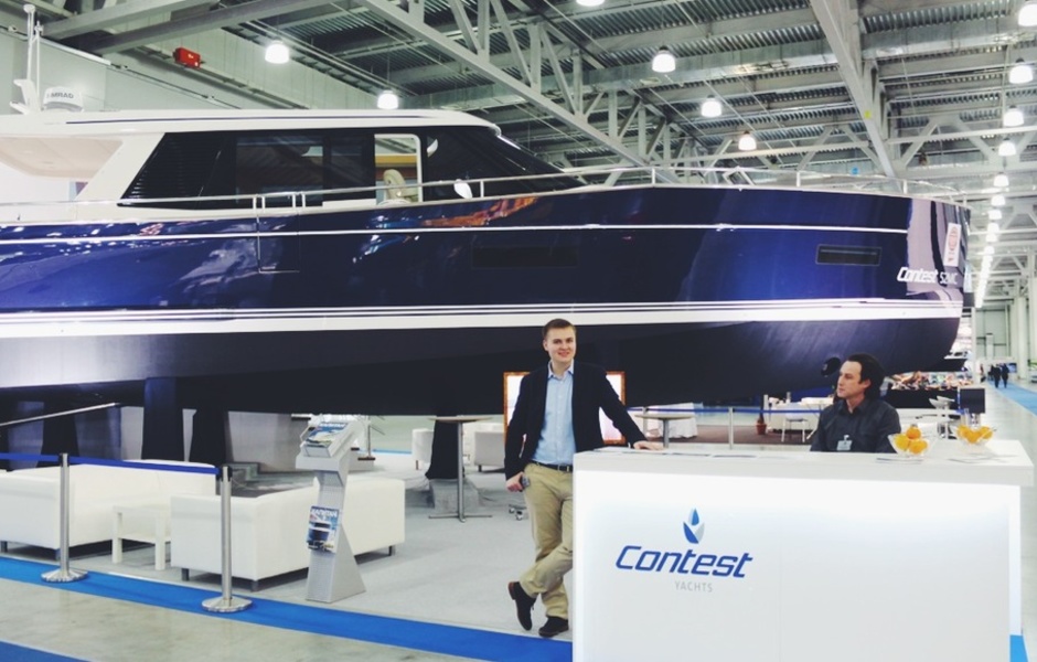 Стенд моторной Contest в 2014 году. На выставке 2015 компания выступает под брендом Larus Yachts и будет продвигать новые голландские парусники. Увы, на этот раз без лодки