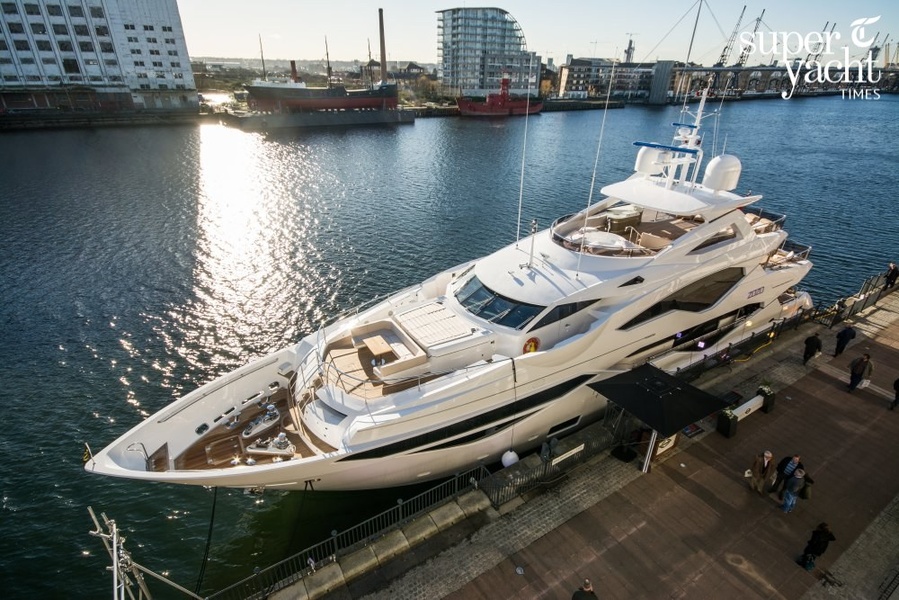 Sunseeker 131 Yacht