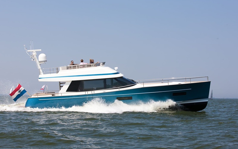 Contest 52MC Flybridge