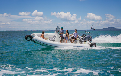 Sealegs 7.1m Sport RIB