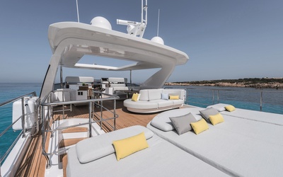 Azimut Grande 27 METRI