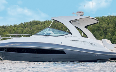 Cruisers Yachts 35 Express