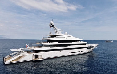 Lurssen Avantage