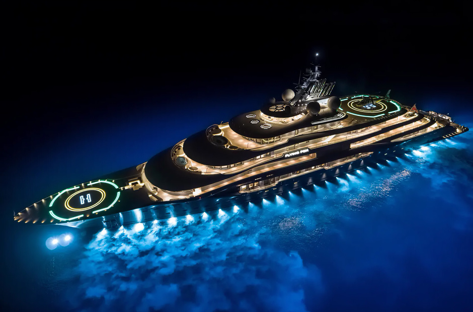 Lurssen Flying Fox