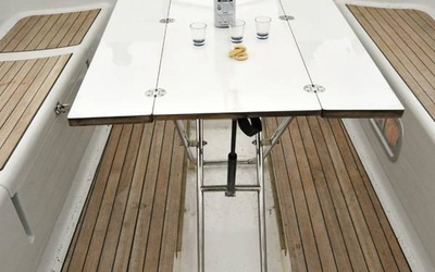 Kompan Алекстар 38