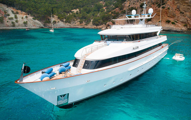 Heesen Alcor