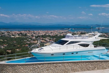 Как правильно скучать по яхтингу, не выходя из дома