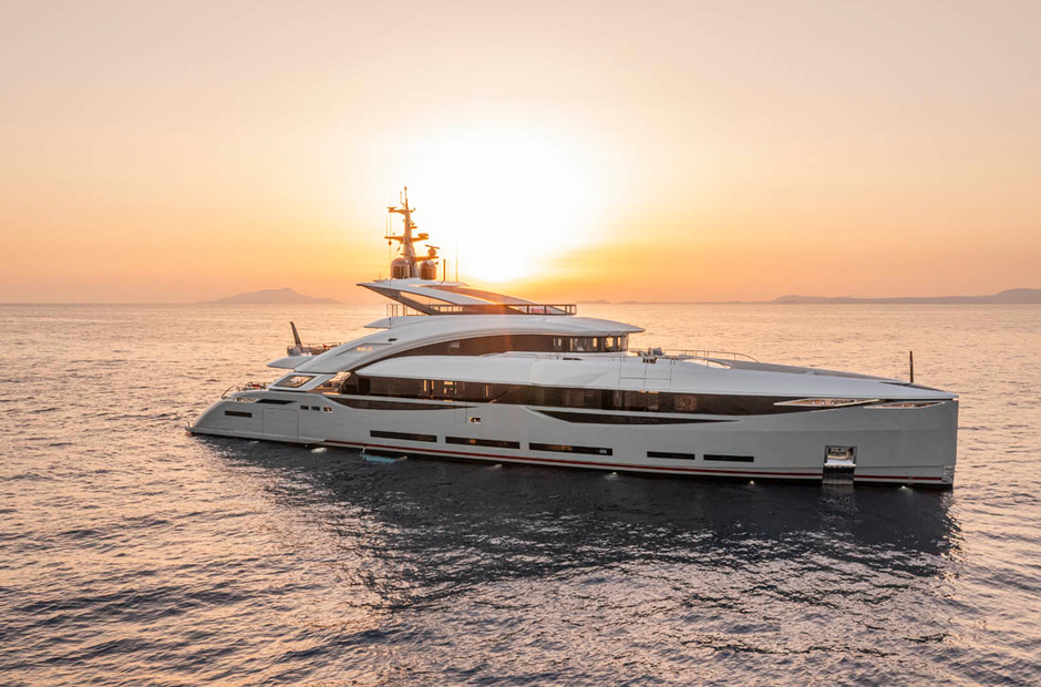 ISA Yachts Aria SF