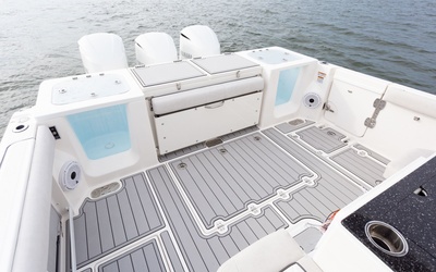 Sea Fox 368 Commander