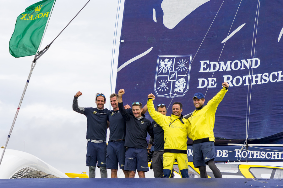 Winners and record-breakers Maxi Edmond De Rothschild