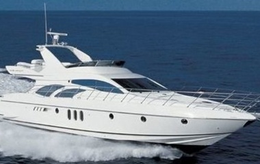 Azimut 62E