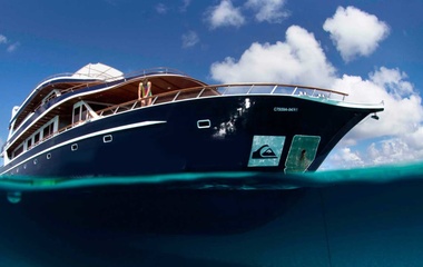 Custom Boats Ocean Divine