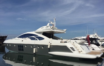 Azimut 86S
