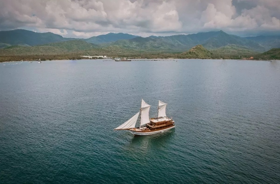 Custom Boats Samsara Samudra