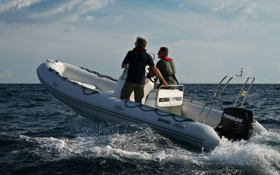 Brig Falcon 570