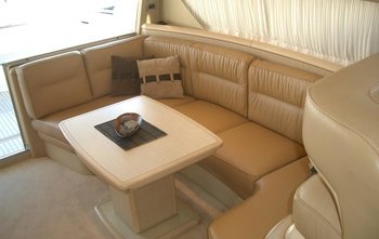 Ferretti 460