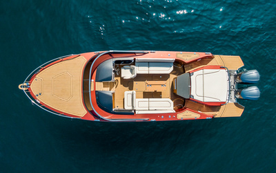 Alfastreet Marine 32 Cabin Outboard