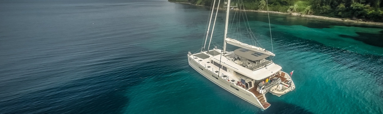 With increased stability, speed, and spaciousness, sailing catamarans are an excellent choice for comfortable and safe cruising, especially in shallow waters.