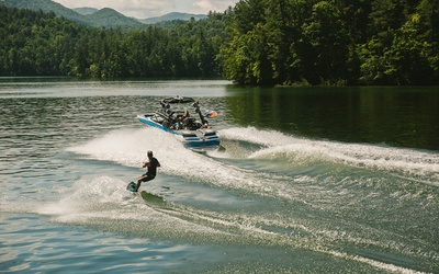 Malibu Wakesetter 23 MXZ