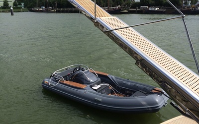 R.I.B.-Line 4.2 Jet Tender