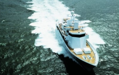 Lurssen Ronin