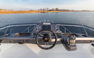 Galeon 360 FLY