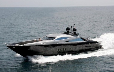 Sunseeker Murcielago