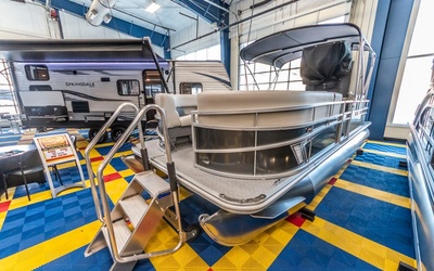 Sunchaser Vista 22 Fish