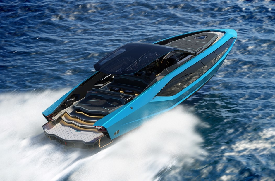 Lamborghini on water 