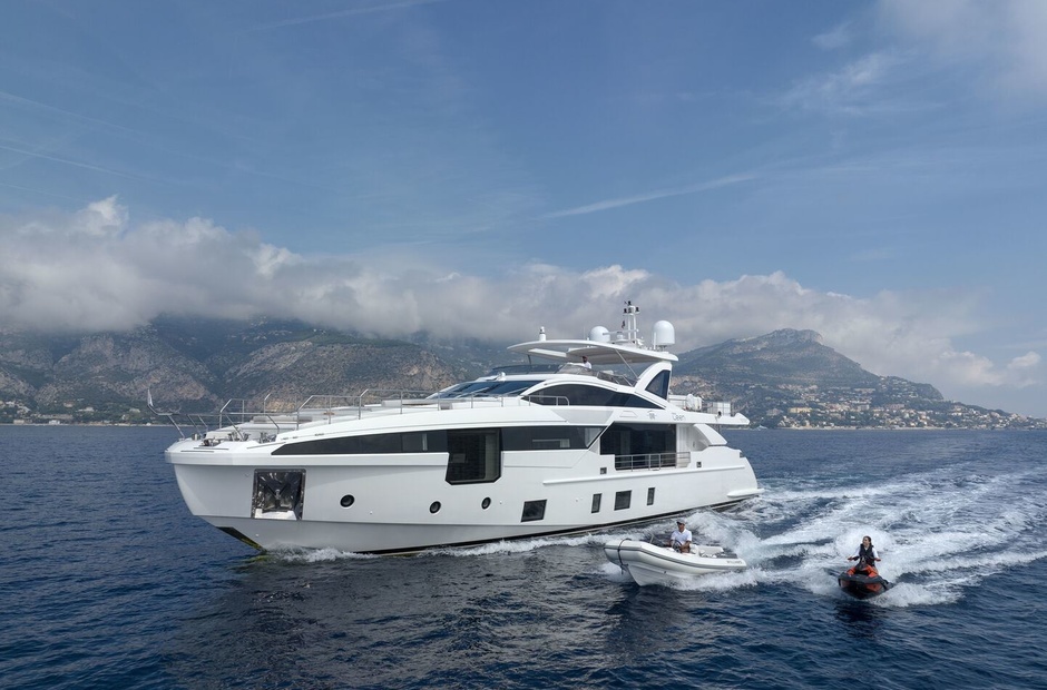 Azimut Starkiss