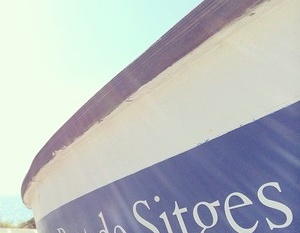 Sea Ray in Sitges. It's sunny. Sporty.