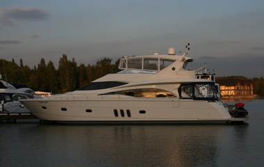 Marquis 690