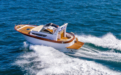 Mimi Libeccio 9.5 cabin