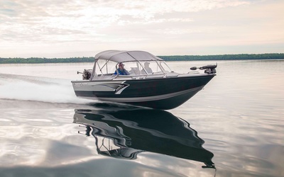 Crestliner 2050 Authority