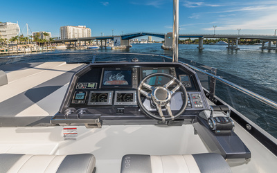 Galeon 680 FLY