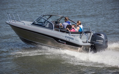 Yamarin Cross 57 Bow Rider