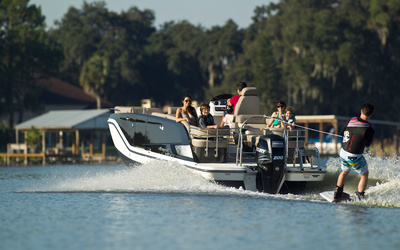 Bayliner Element XR7