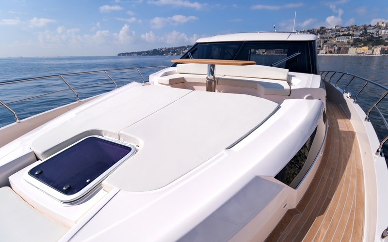Cayman Yachts S600