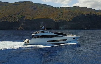 Sunseeker 86 Yacht