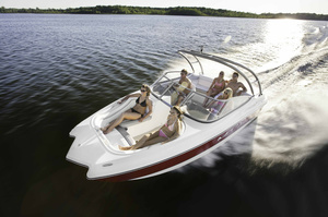 Rinker 220 MTX Captiva