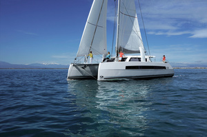 Catana C53
