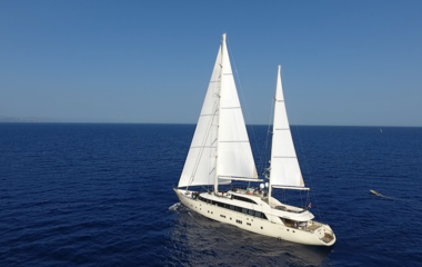 Yıldızlar Yachting Aresteas